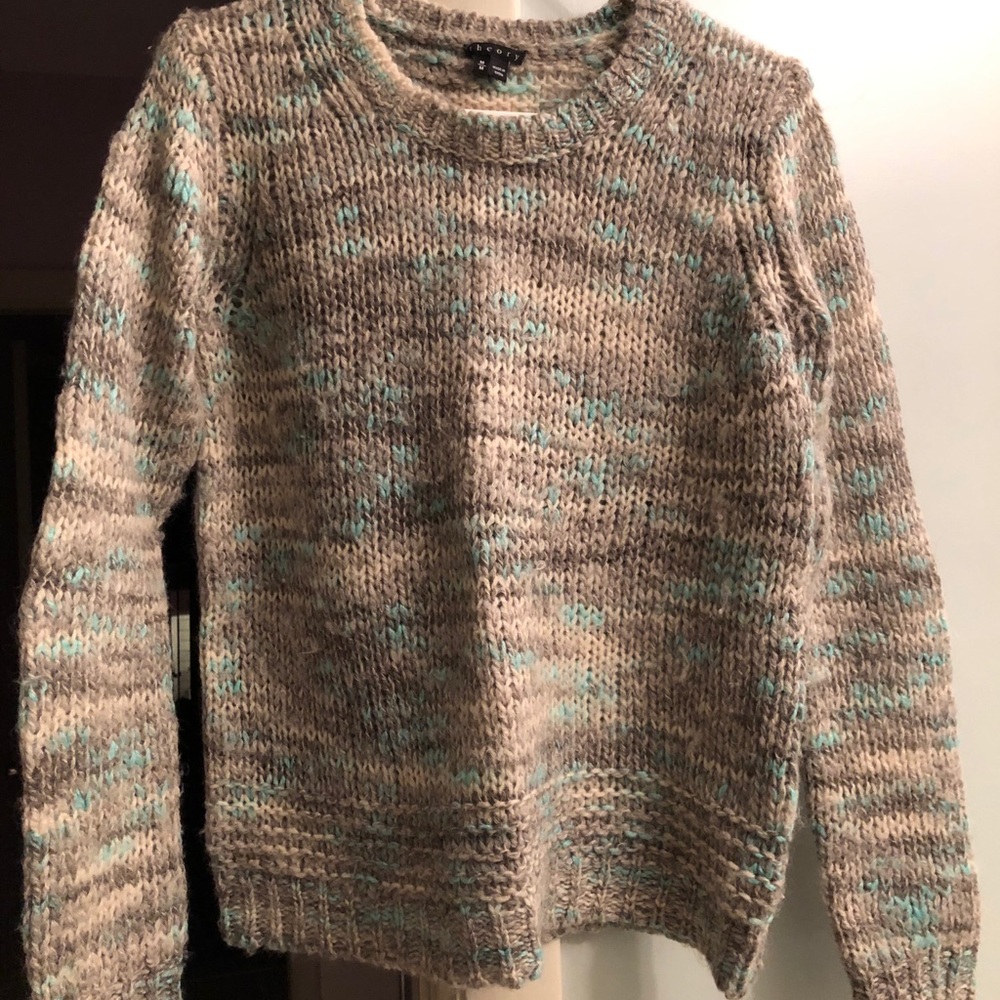 Women’s Theory Sweater